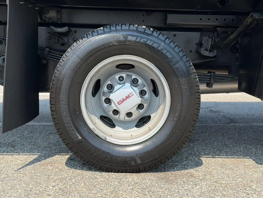 2024 GMC Sierra 3500HD CC