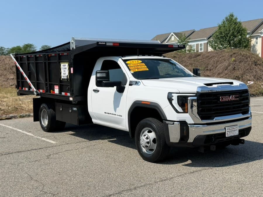 2024 GMC Sierra 3500HD CC