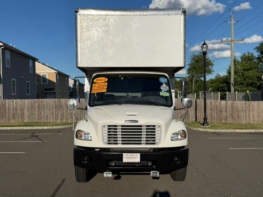 2022 Freightliner M2 106