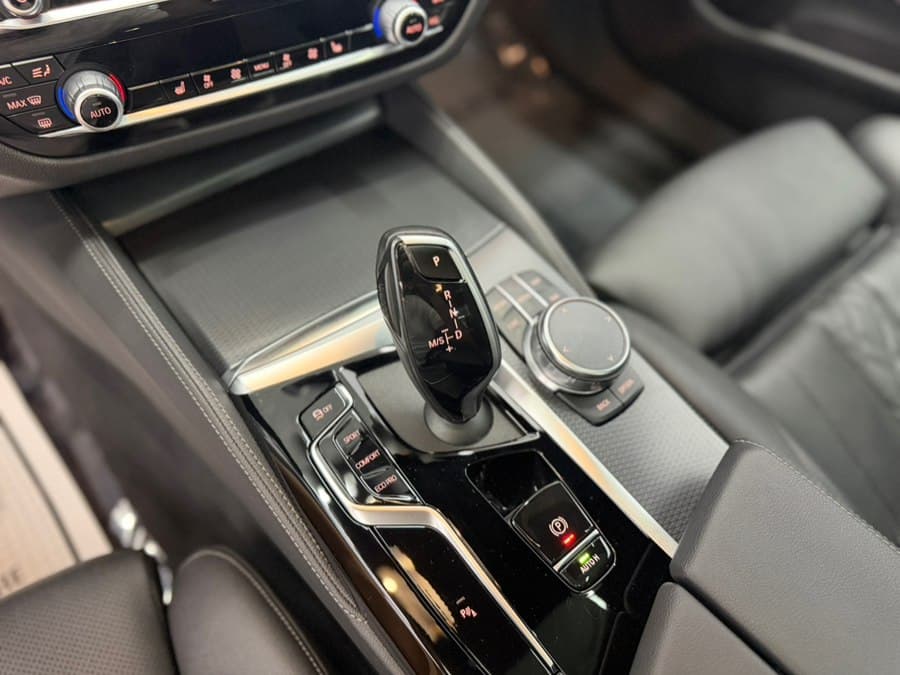 2023 BMW 5 Series