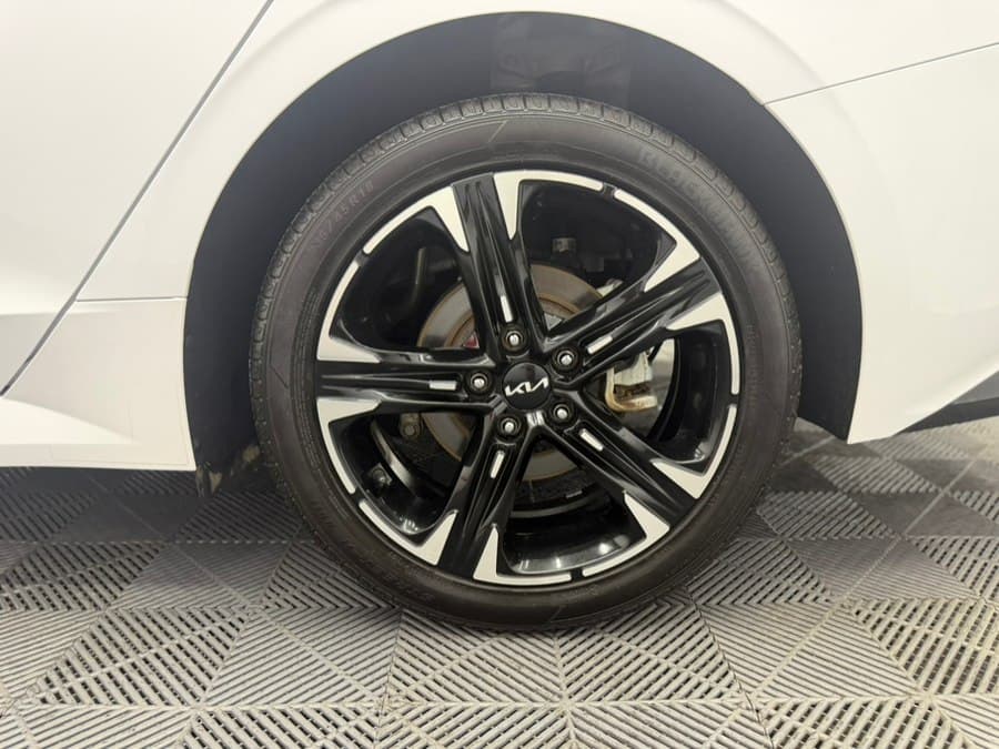 2023 Kia K5