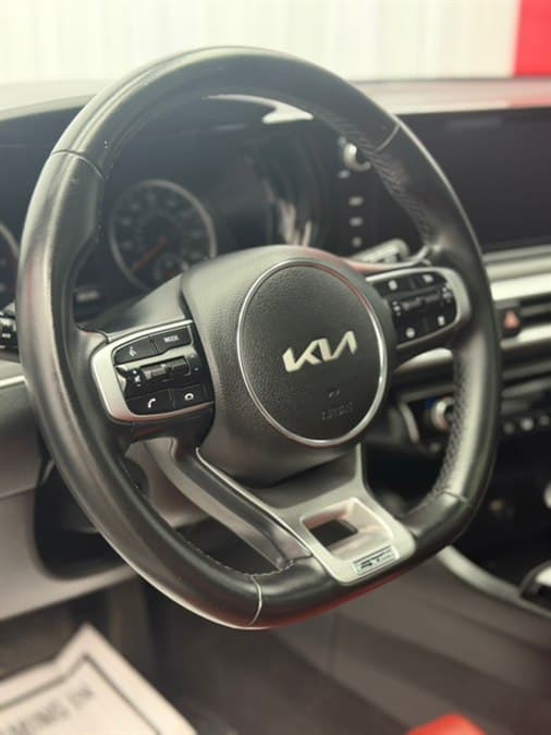 2023 Kia K5