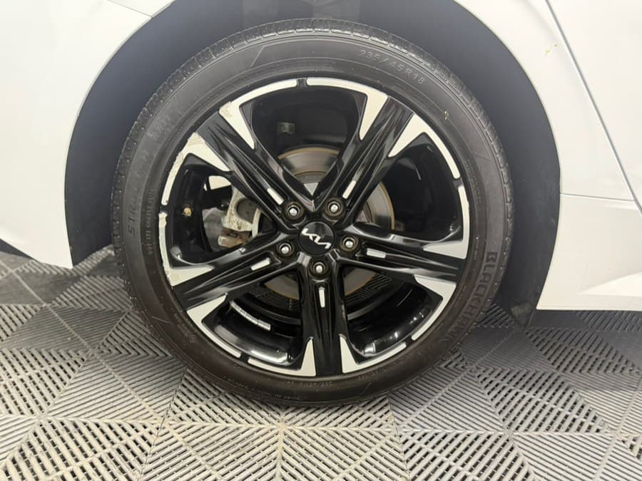 2023 Kia K5
