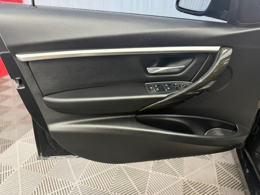 2017 BMW 3 Series