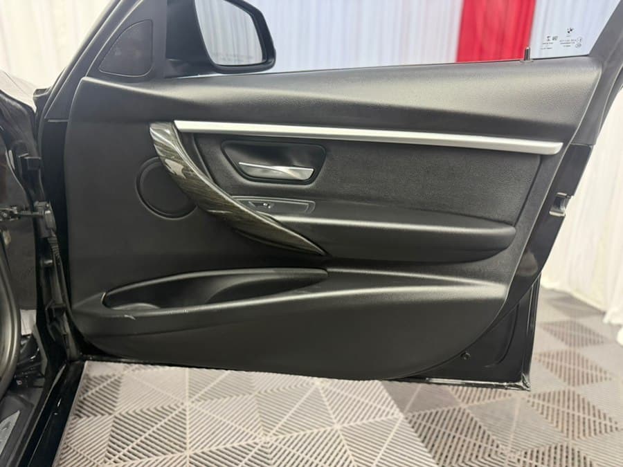 2017 BMW 3 Series