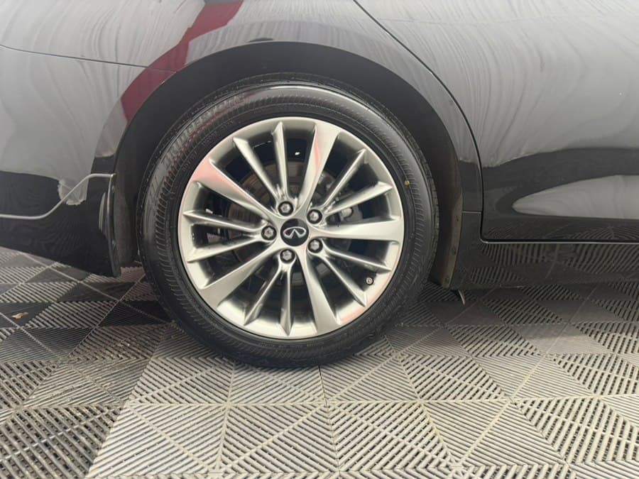 2023 INFINITI Q50