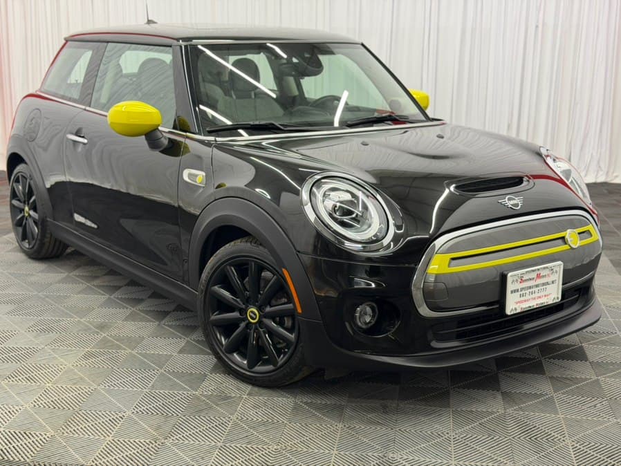 Used 2020 MINI Hardtop 2 Door for sale in Paterson NJ — Speedway Motors
