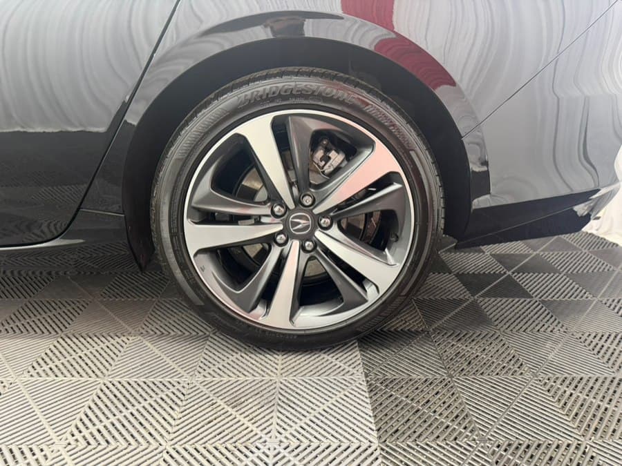 2025 Acura TLX
