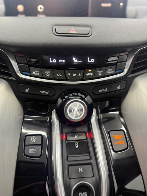 2025 Acura TLX