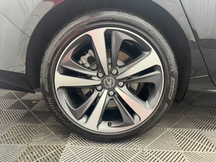 2025 Acura TLX