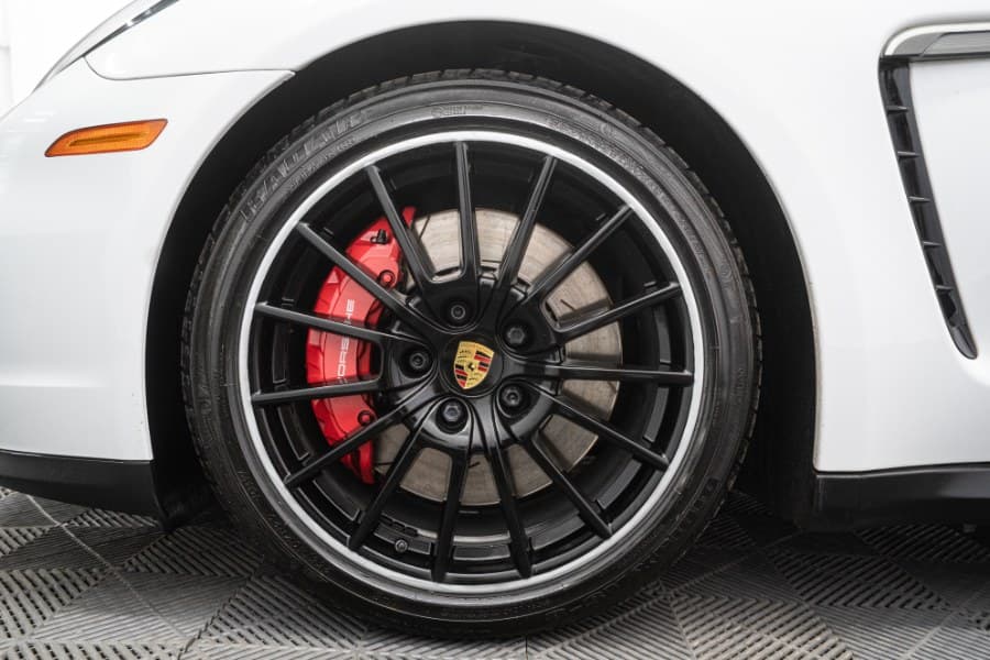 2016 Porsche Panamera