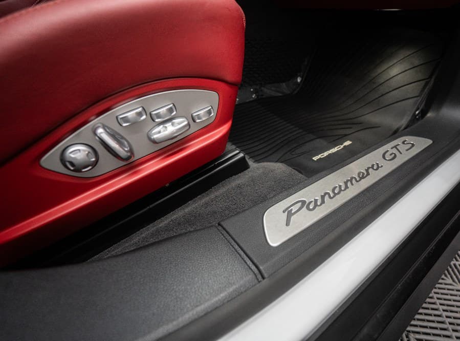 2016 Porsche Panamera