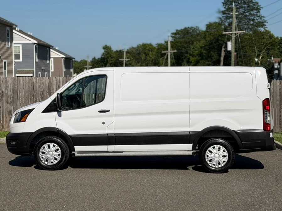 2025 Ford Transit Cargo Van