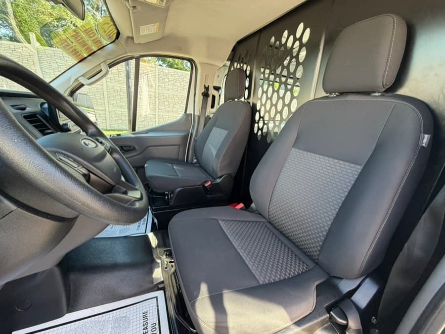 2025 Ford Transit Cargo Van