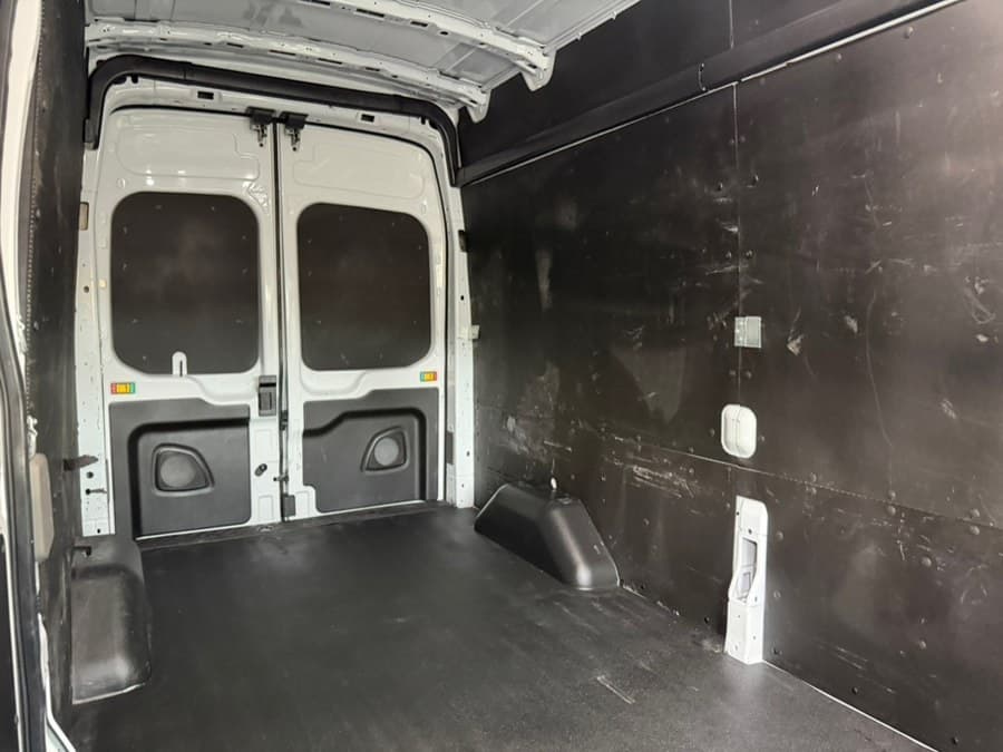 2023 Ford Transit Cargo Van