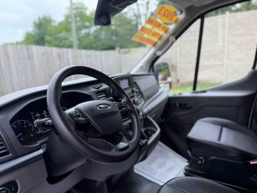 2023 Ford Transit Cargo Van