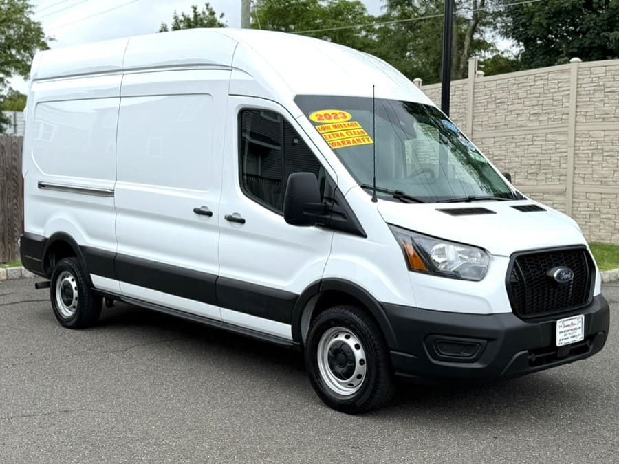 2023 Ford Transit Cargo Van