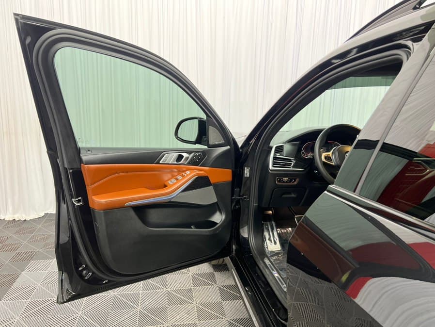 2019 BMW X7