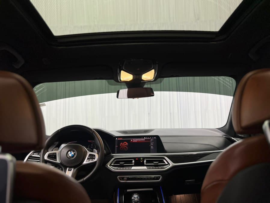 2019 BMW X7