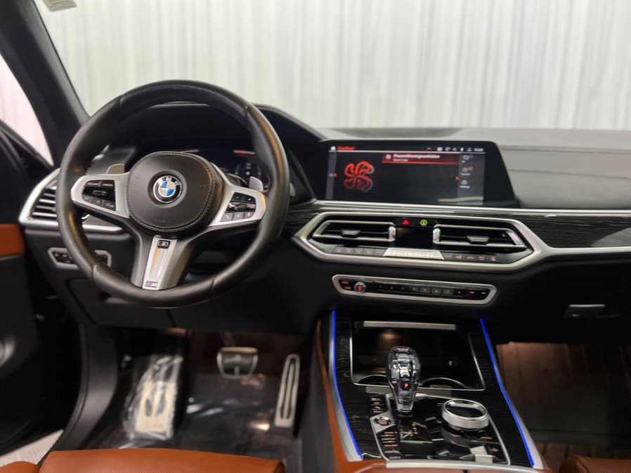 2019 BMW X7
