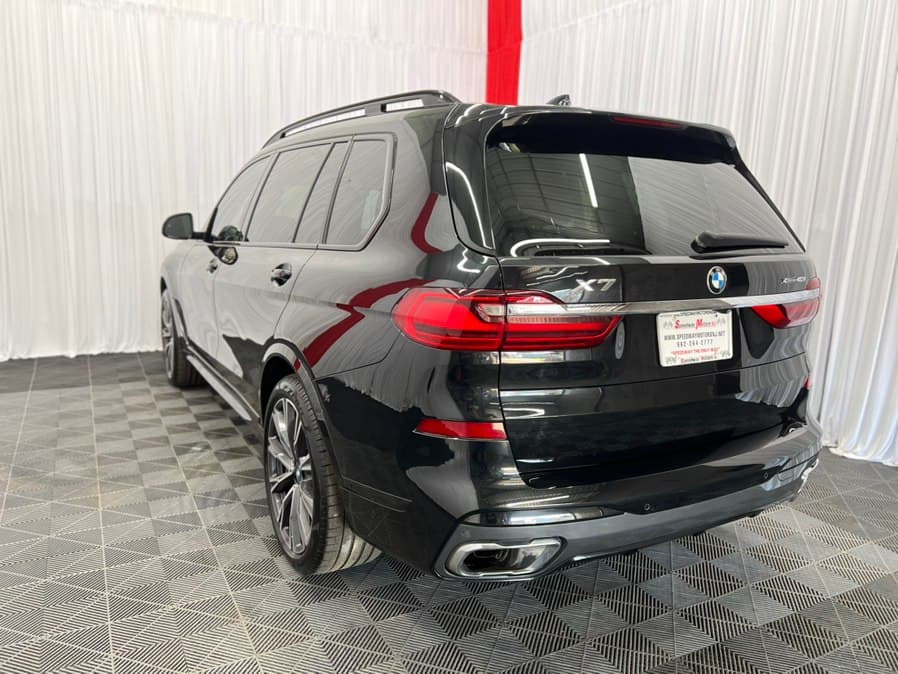 2019 BMW X7