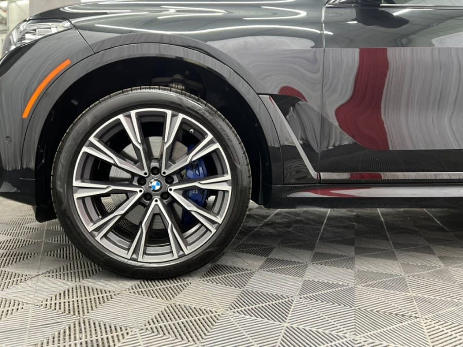 2019 BMW X7