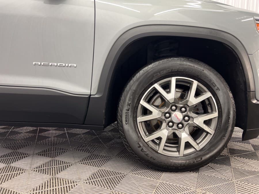 2023 GMC Acadia