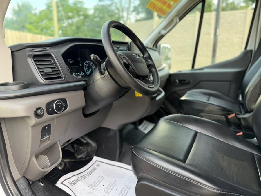 2025 Ford Transit Cargo Van