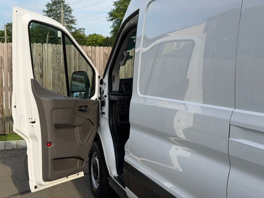 2025 Ford Transit Cargo Van