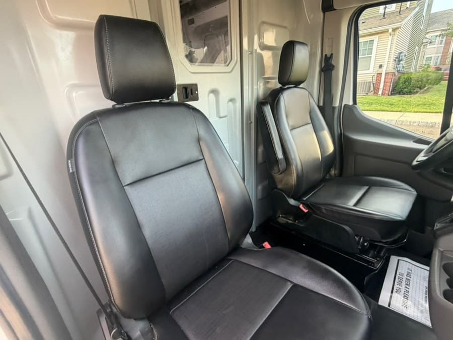2025 Ford Transit Cargo Van
