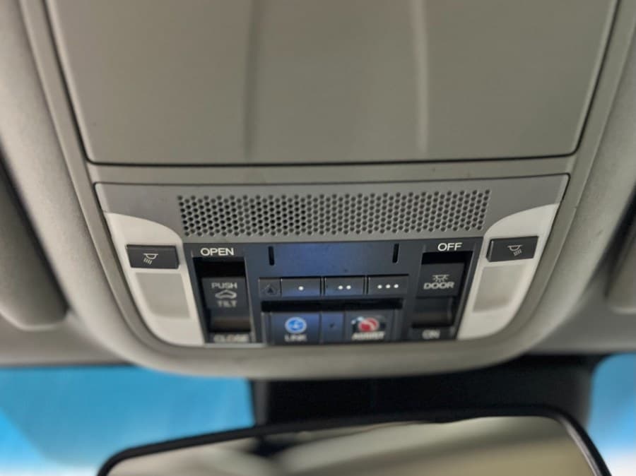 2015 Acura RLX