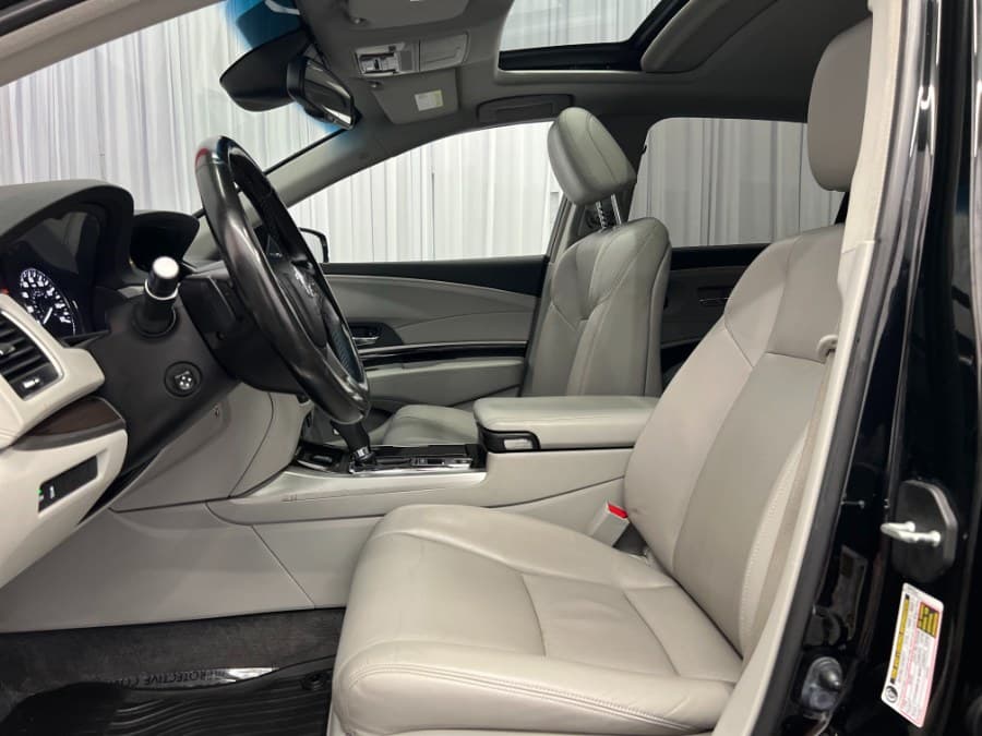 2015 Acura RLX