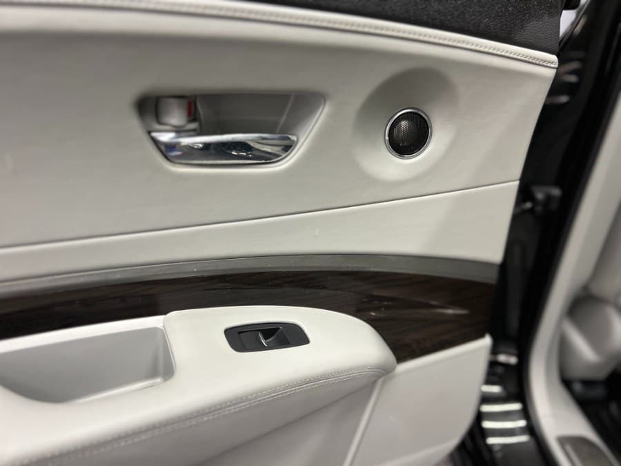 2015 Acura RLX