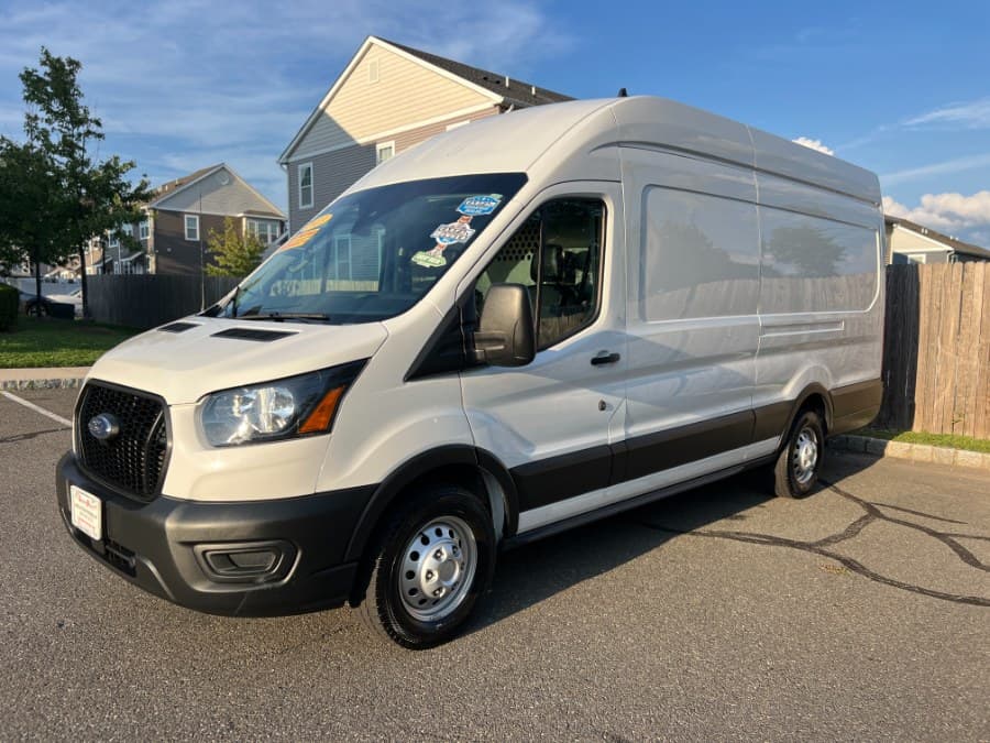 2023 Ford Transit Cargo Van