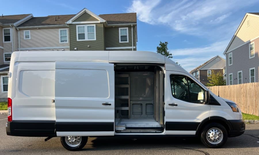 2023 Ford Transit Cargo Van