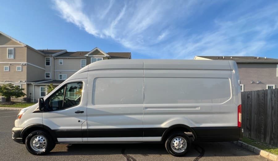 2023 Ford Transit Cargo Van