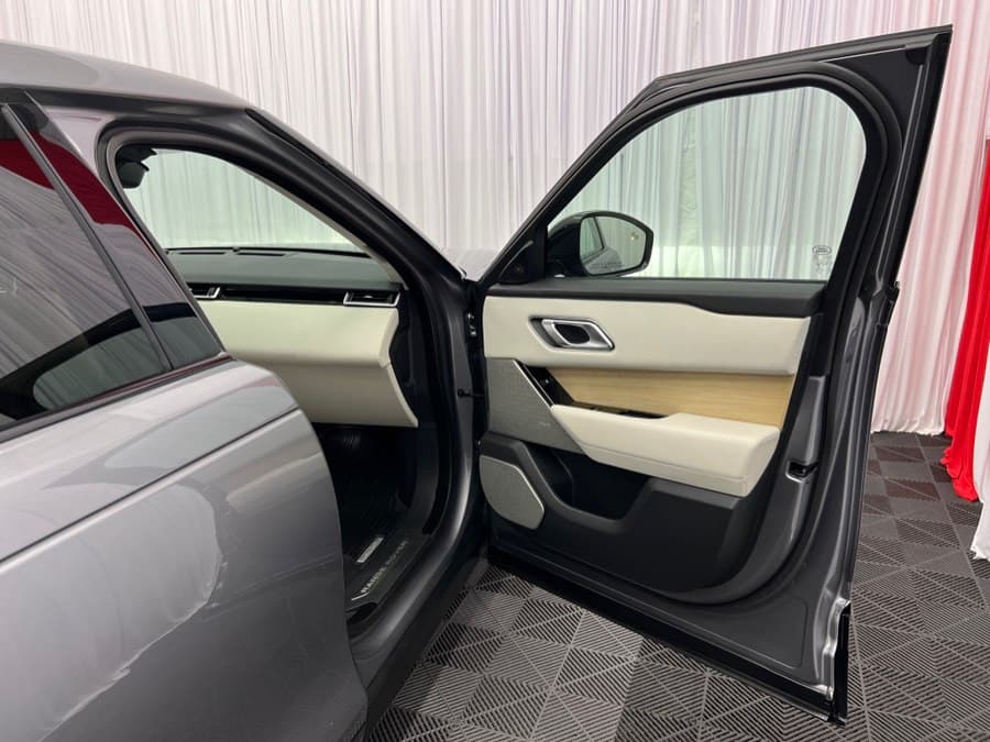 2021 Land Rover Range Rover Velar