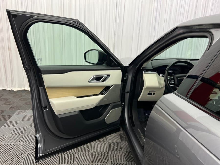 2021 Land Rover Range Rover Velar