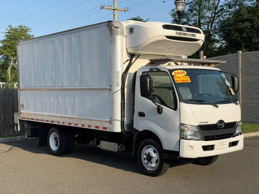 2020 Hino 195