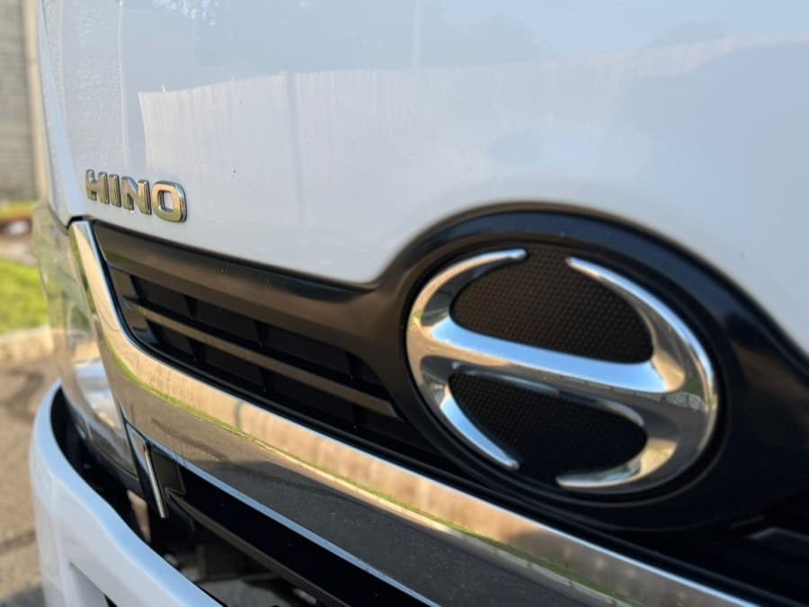 2020 Hino 195