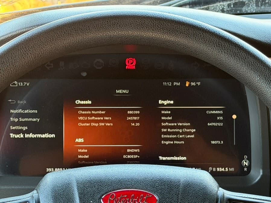 2023 Peterbilt 579