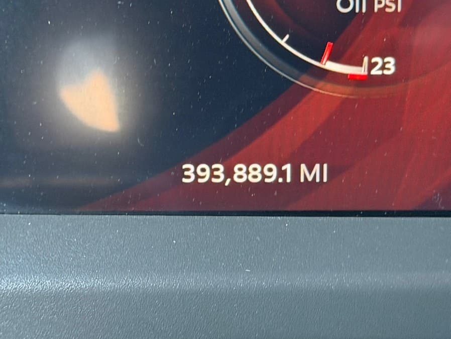 2023 Peterbilt 579