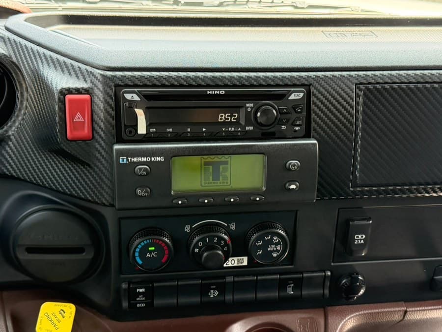 2023 HINO L6