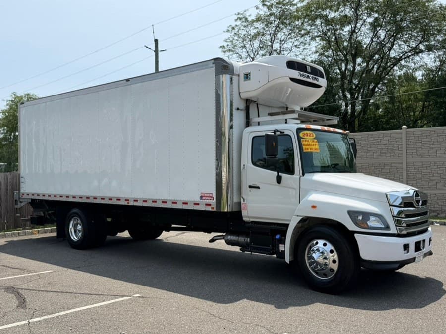 2023 HINO L6