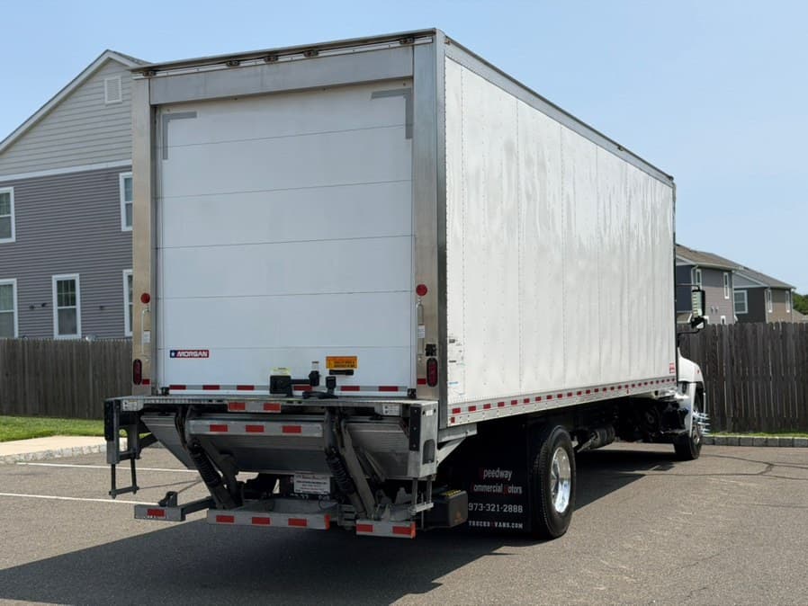 2023 HINO L6