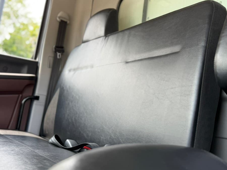 2023 HINO L6