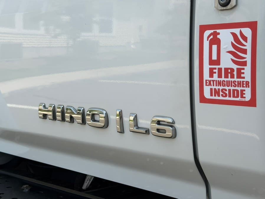 2023 HINO L6