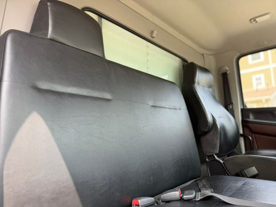2023 HINO L6