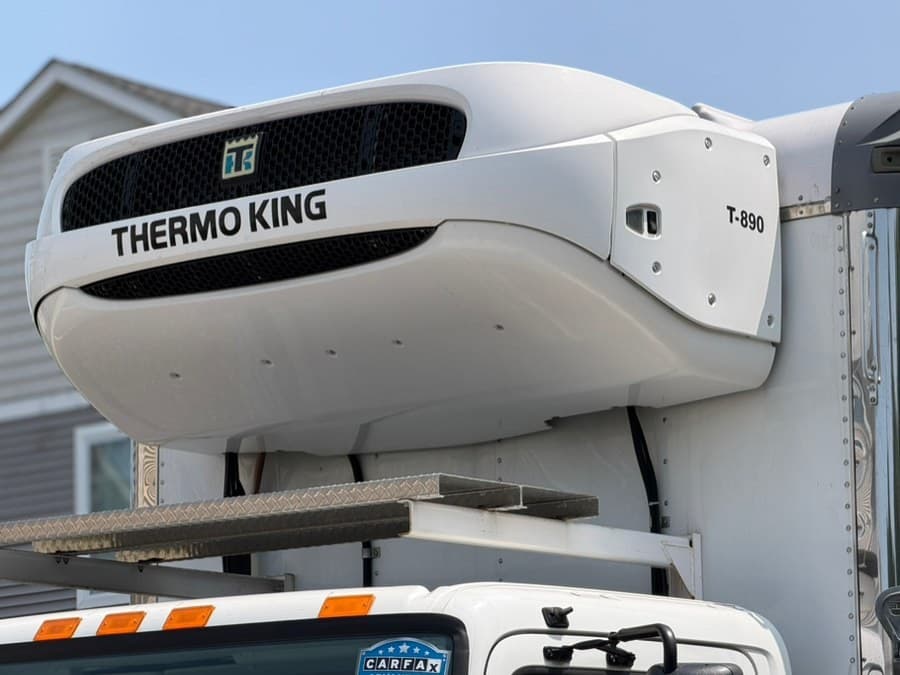 2023 HINO L6
