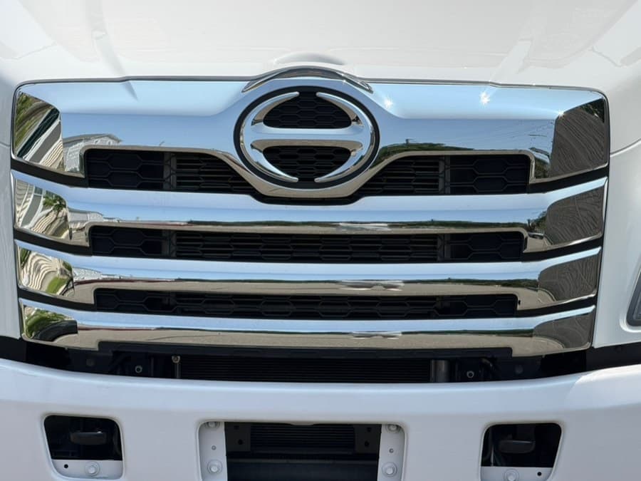 2023 HINO L6
